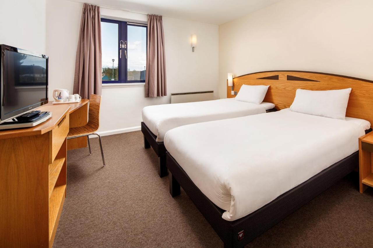 Hotel Ibis Wellingborough Esterno foto