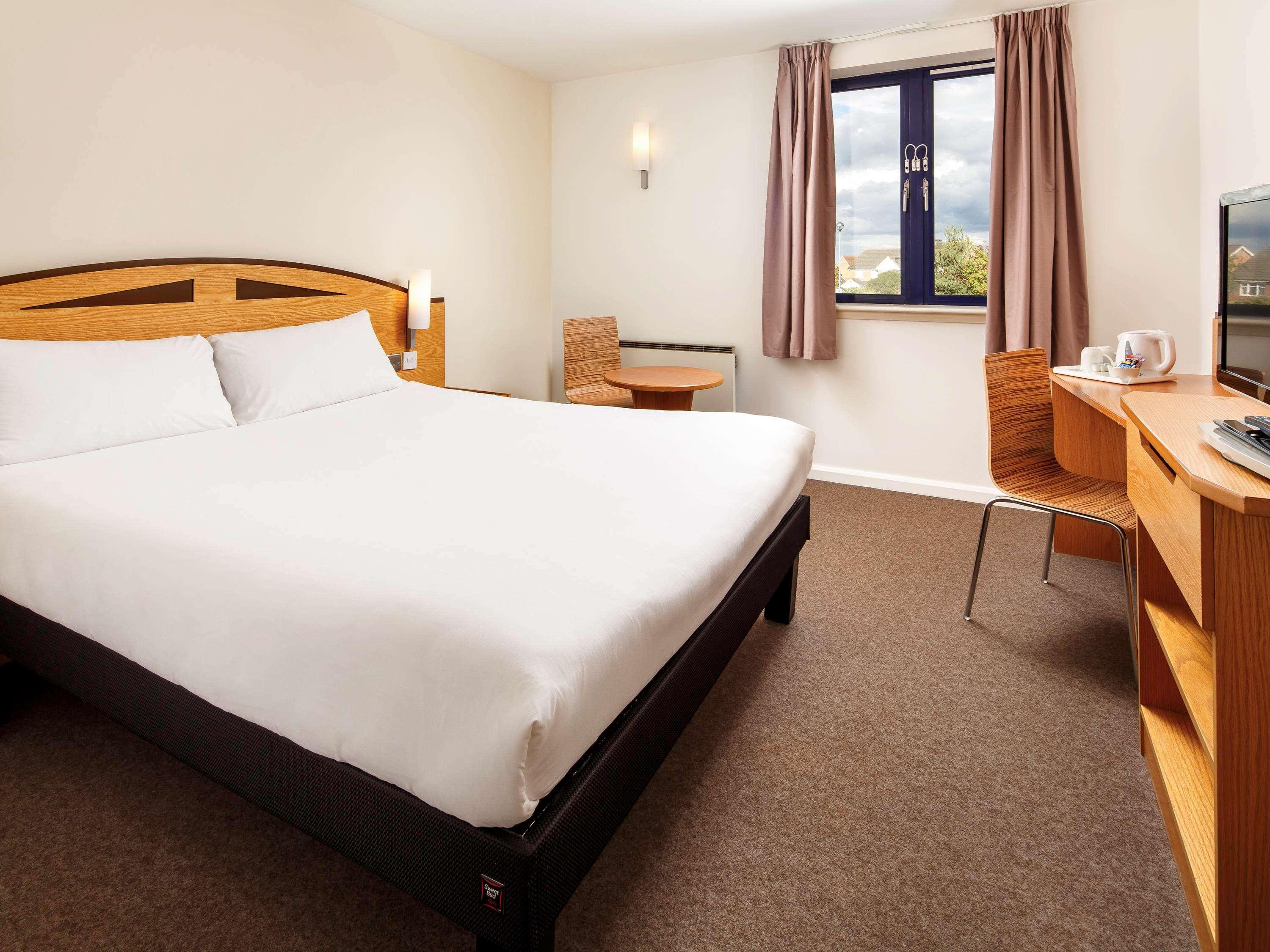 Hotel Ibis Wellingborough Esterno foto