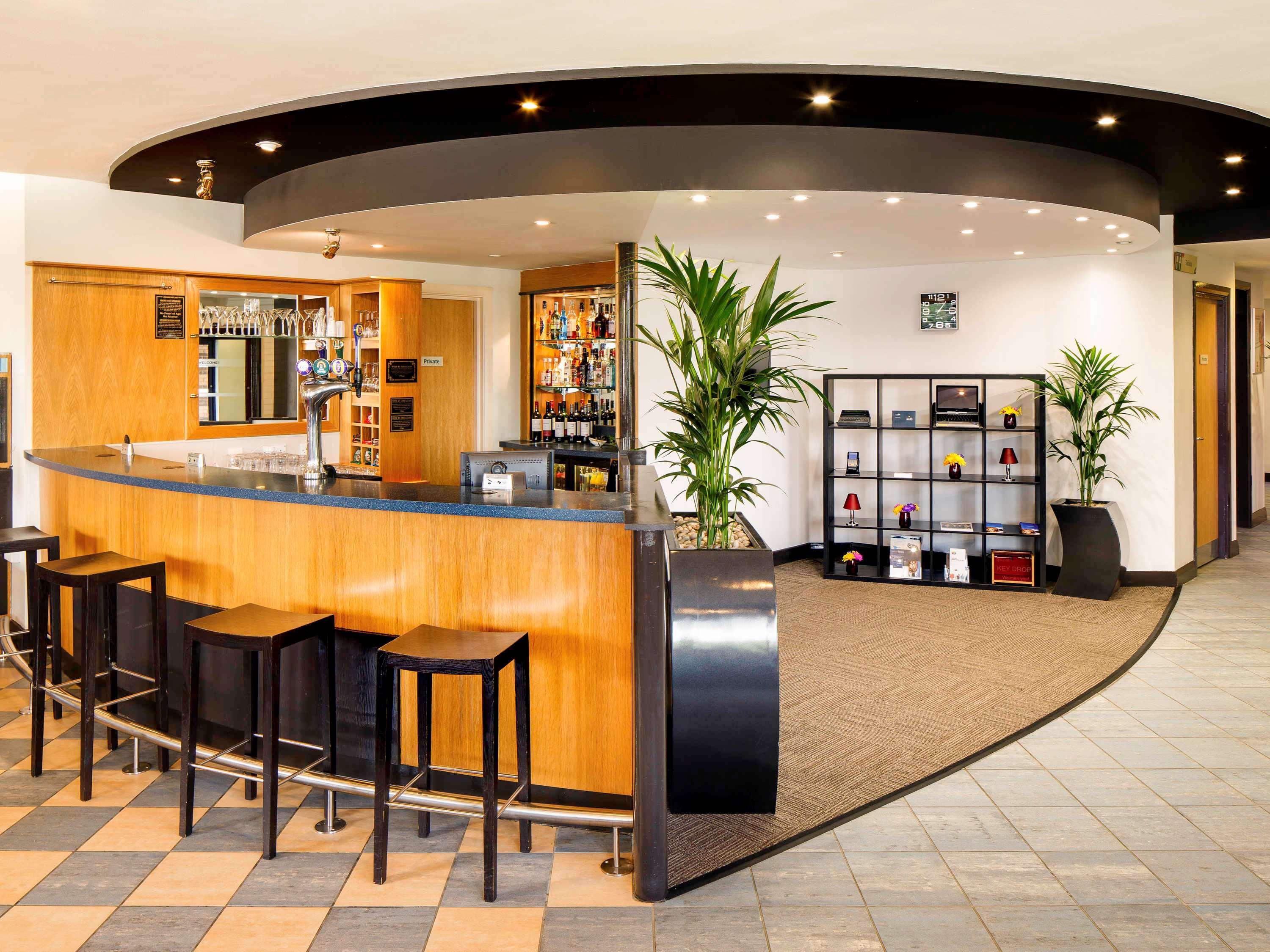 Hotel Ibis Wellingborough Esterno foto