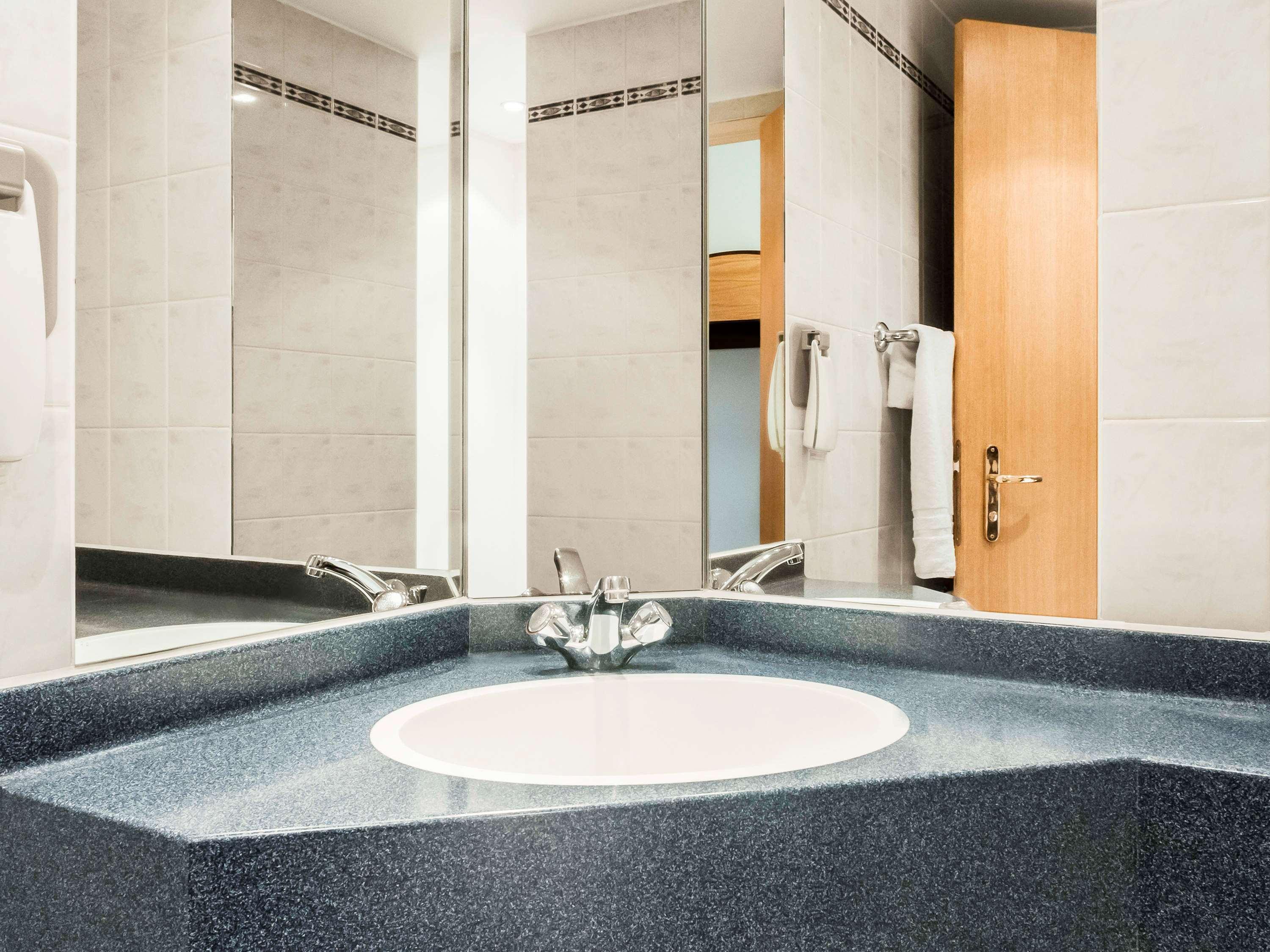 Hotel Ibis Wellingborough Esterno foto
